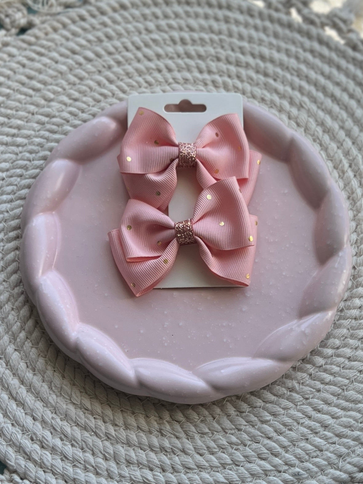 Glitzy Dotted Pigtail bows