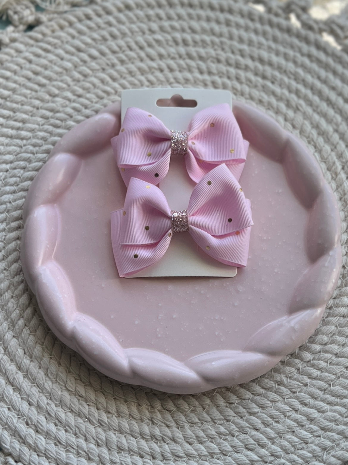 Glitzy Dotted Pigtail bows